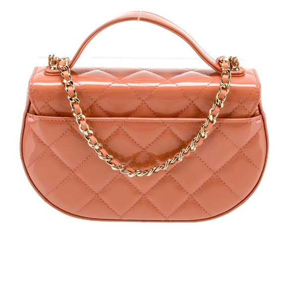 Chanel Patent Quilted Phone Holder w/ Chain w/Tags - Picture 4 of 5